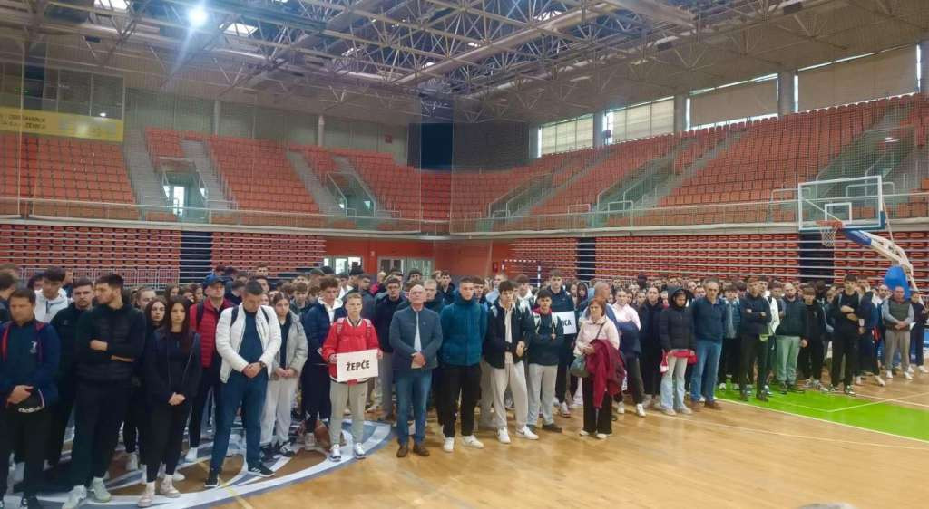 Počele Male olimpijske igre u košarci - Više od 300 učenika na kantonalnom takmičenju u Zenici