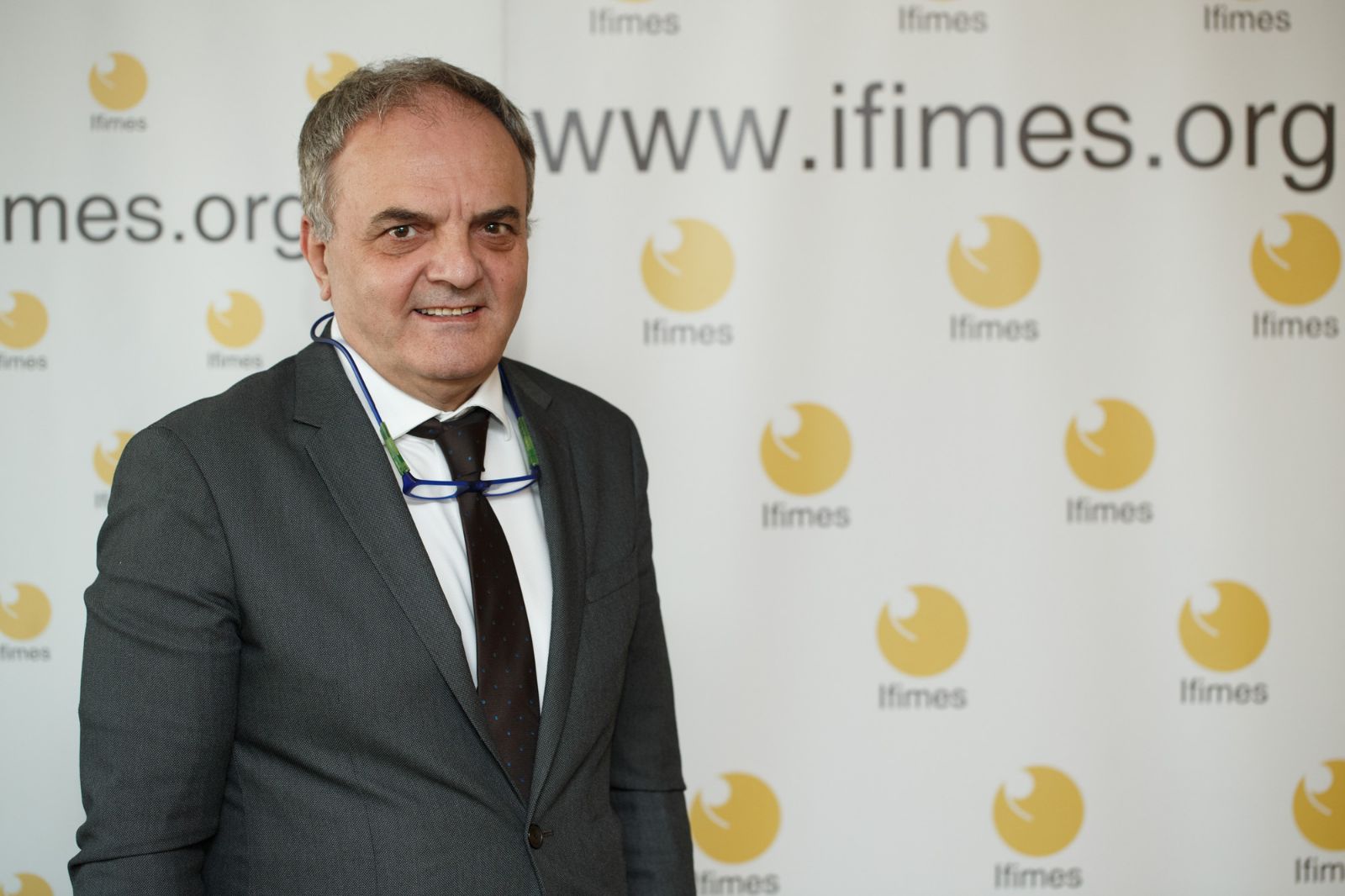 Pokušaj održavanja u životu nikad napuštene ideologije