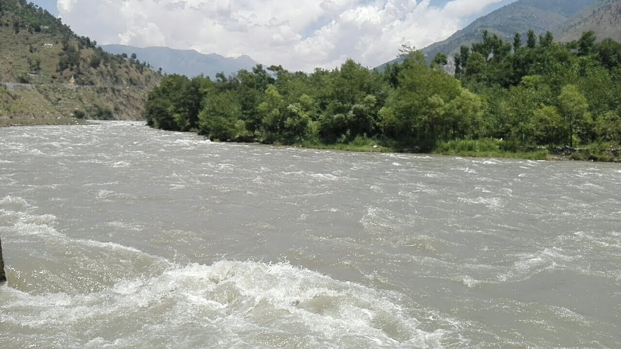 Pakistan: Automobil upao u rijeku, poginula sedmočlana porodica