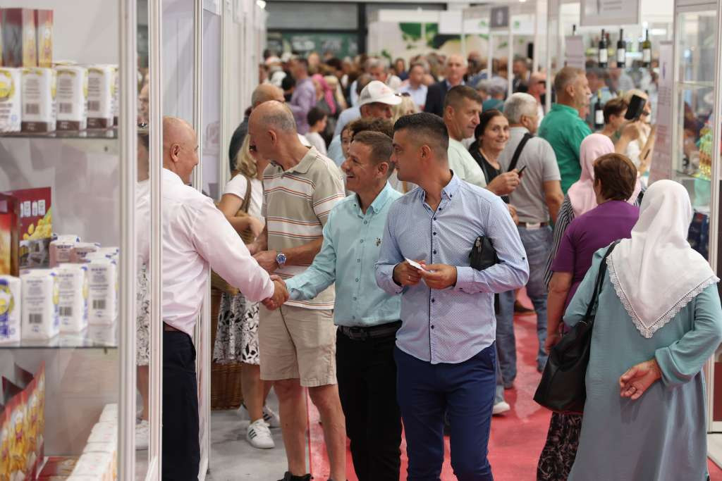 Mehanović na Sajmu šljive: Gradačac je jedna od najrazvijenijih privrednih sredina u zemlji