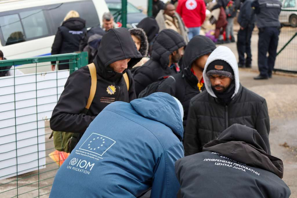 Devetero osumnjičenih za krijumčarenje 624 migranta iz BiH u Hrvatsku