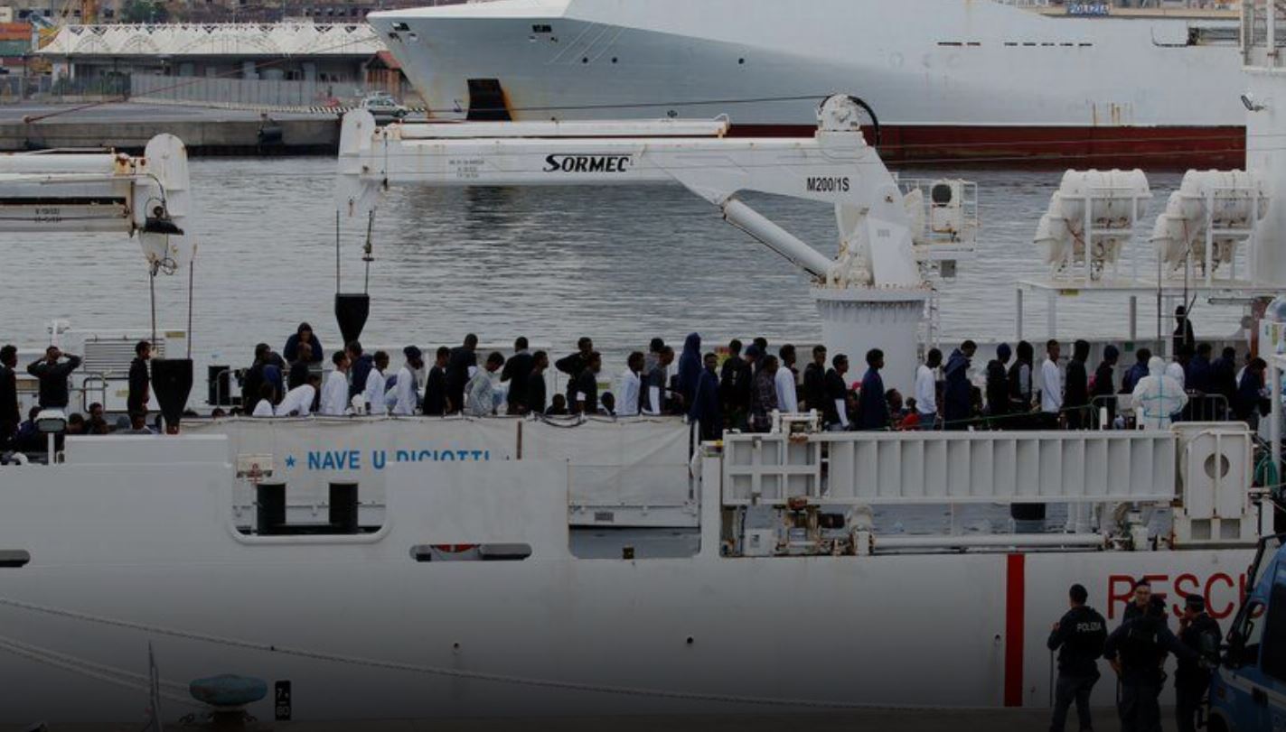 Italija: Spašeno 47 osoba nakon potonuća čamca s migrantima