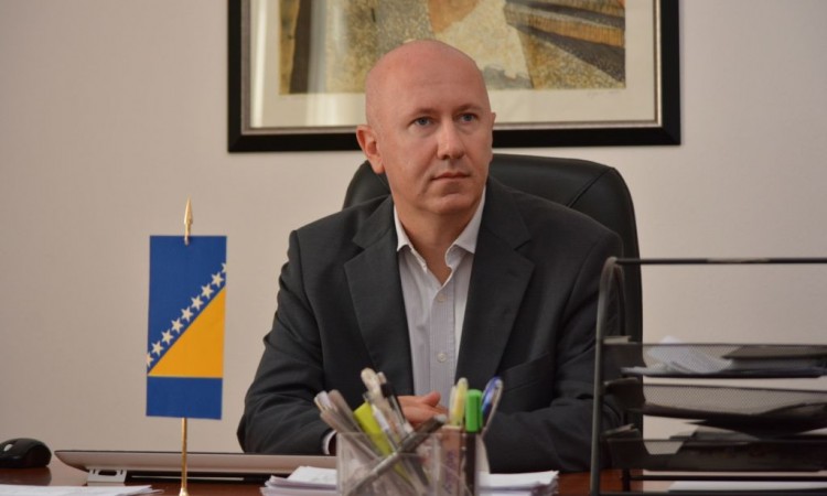 Dunović: Rezolucija o Srebrenici stavlja žig na zločince a ne na srpski narod