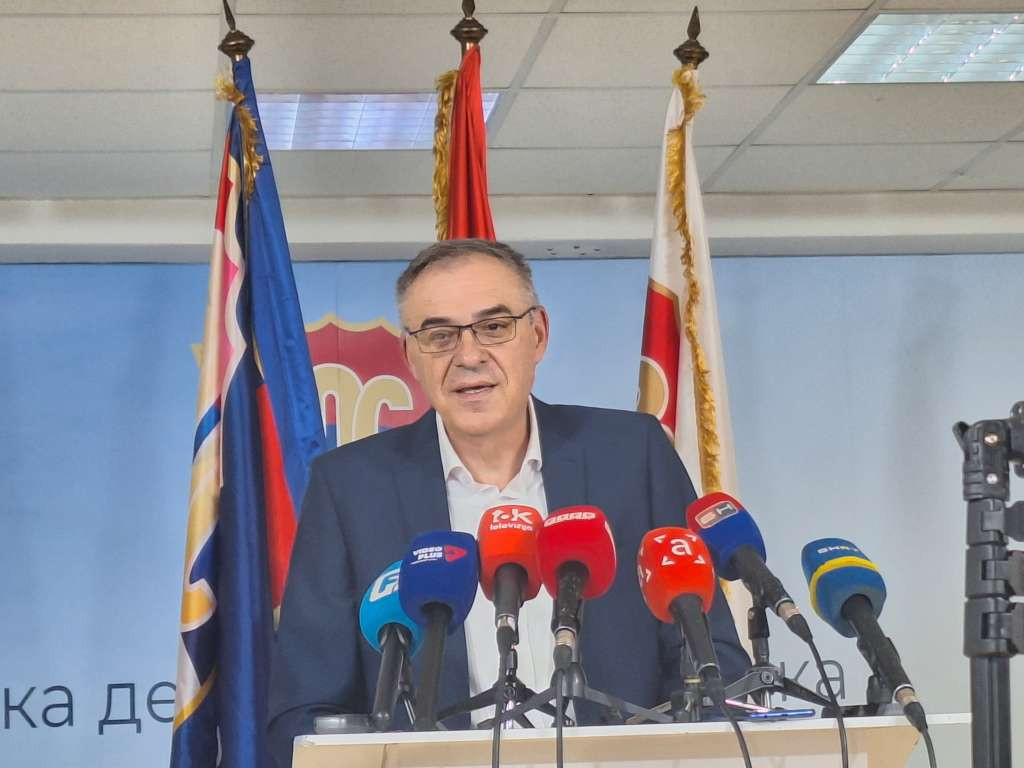 Miličević se obratio javnosti, pozvao na jedinstvo i najavio predstavljanje vlade u sjenci