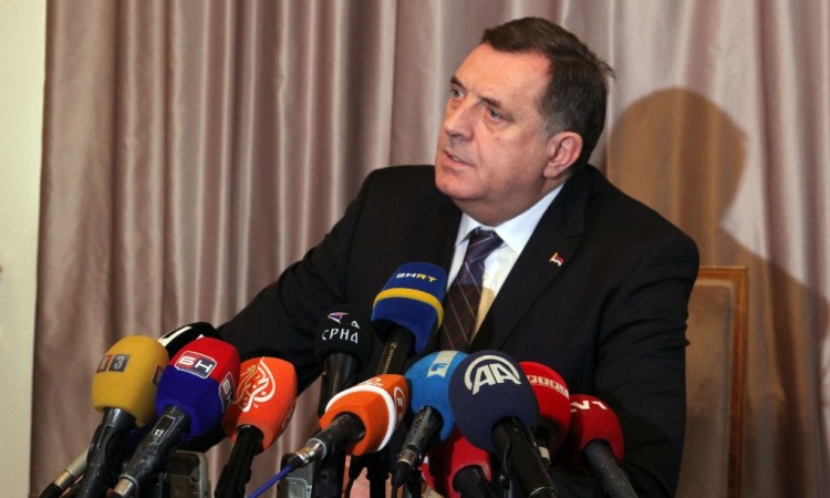 Zdravstveno stanje Milorada Dodika stabilno