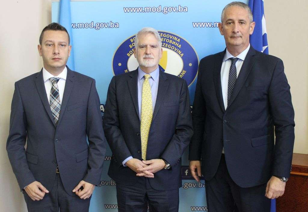 Direktor UN-a za borbu protiv terorizma Raffi Gregorian posjetio MO BiH