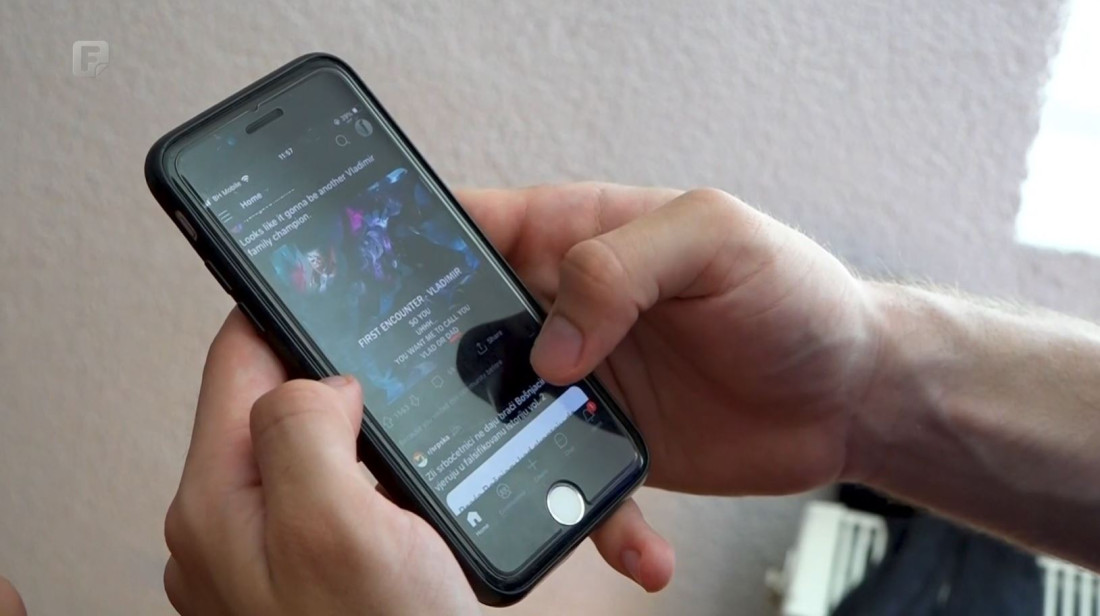 OŠ 'Bila' u Vitezu zabranila djeci unošenje mobitela -  je li to rješenje?