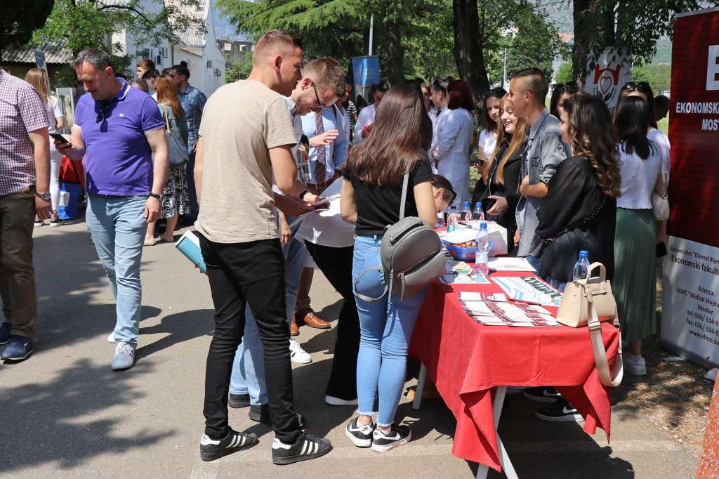 Mladi osmislili projekte i instalacije s ciljem poboljšanja kvalitete života u Mostaru