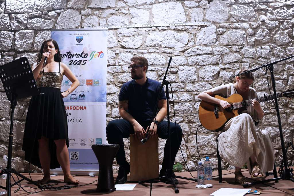 Trio Zerdelija nastupio na Mostarskom ljetu