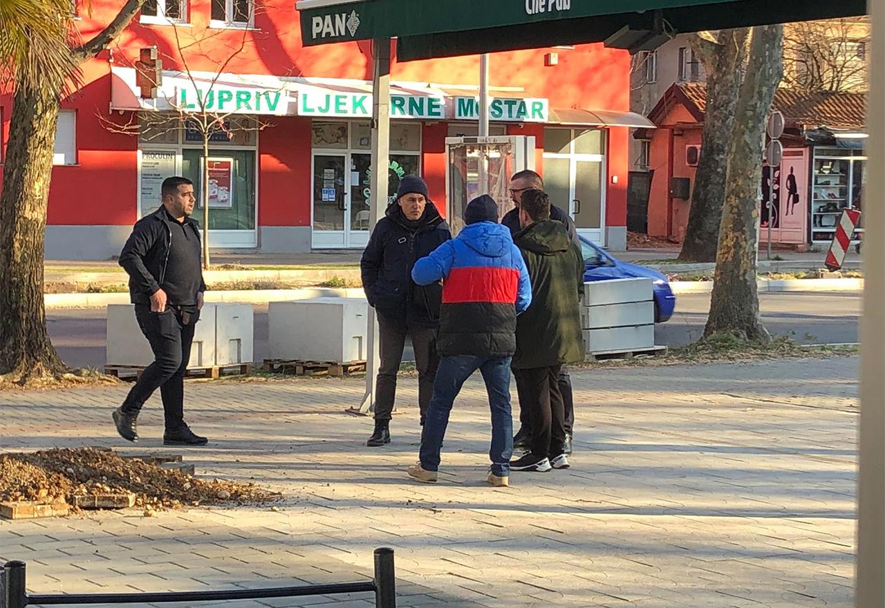 Mostar: Pokušao prodati gradsku palmu