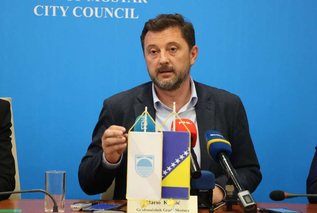Gradonačelnik Mostara upozorava na lažne profile koji koriste njegov identitet