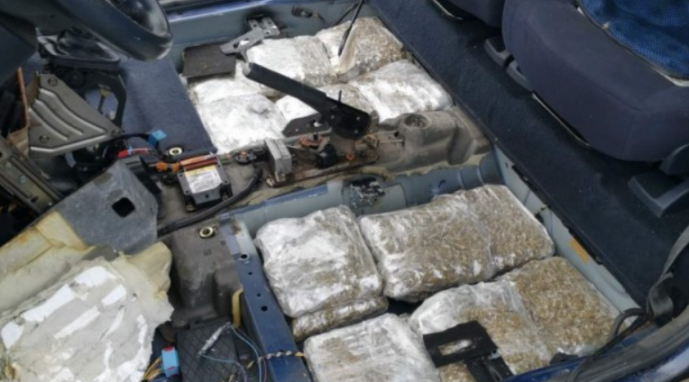 MUP RS: U automobilu oduzetom u aprilu danas pronađeno još 11 kilograma marihuane