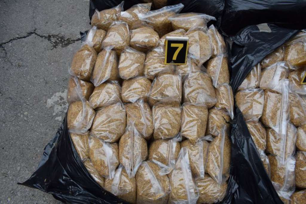 U Visokom pronađena i oduzeta veća količina duhana