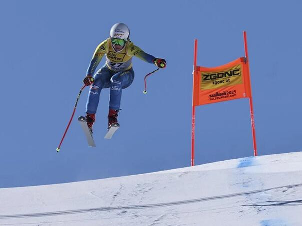 Muzaferija 27. skijašica svijeta u Super-Giju