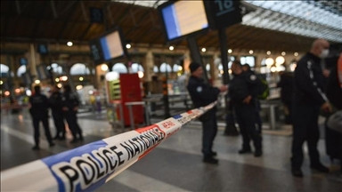 Tužilaštvo: Osumnjičeni za napad nožem u Parizu je Afrikanac