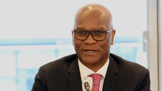 Južnoafrički ambasador u Francuskoj pronađen mrtav ispred hotela u Parizu