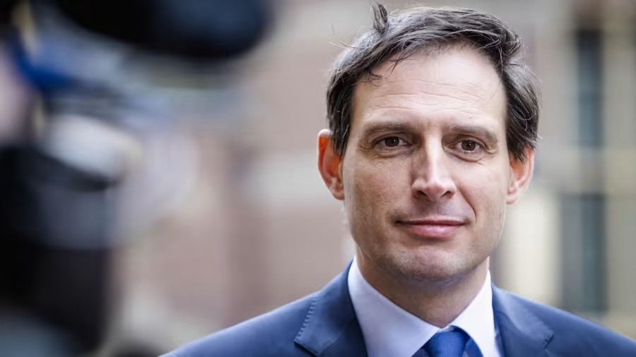 Nizozemska nominovala šefa diplomatije za komesara EU