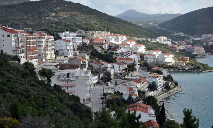 Potres jačine 3,3 po Richteru zatresao Neum