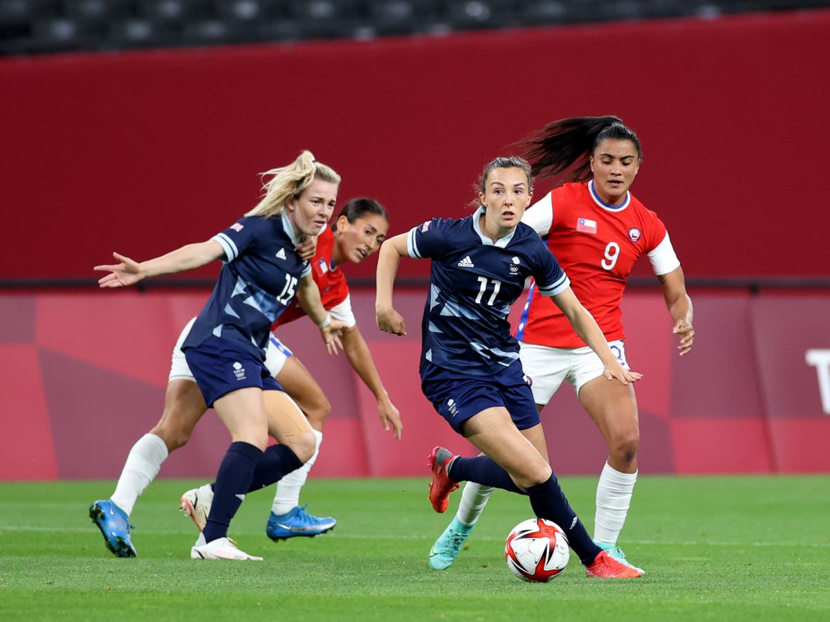 Fudbalerke Britanije i Čilea klečale pred početak meča na OI