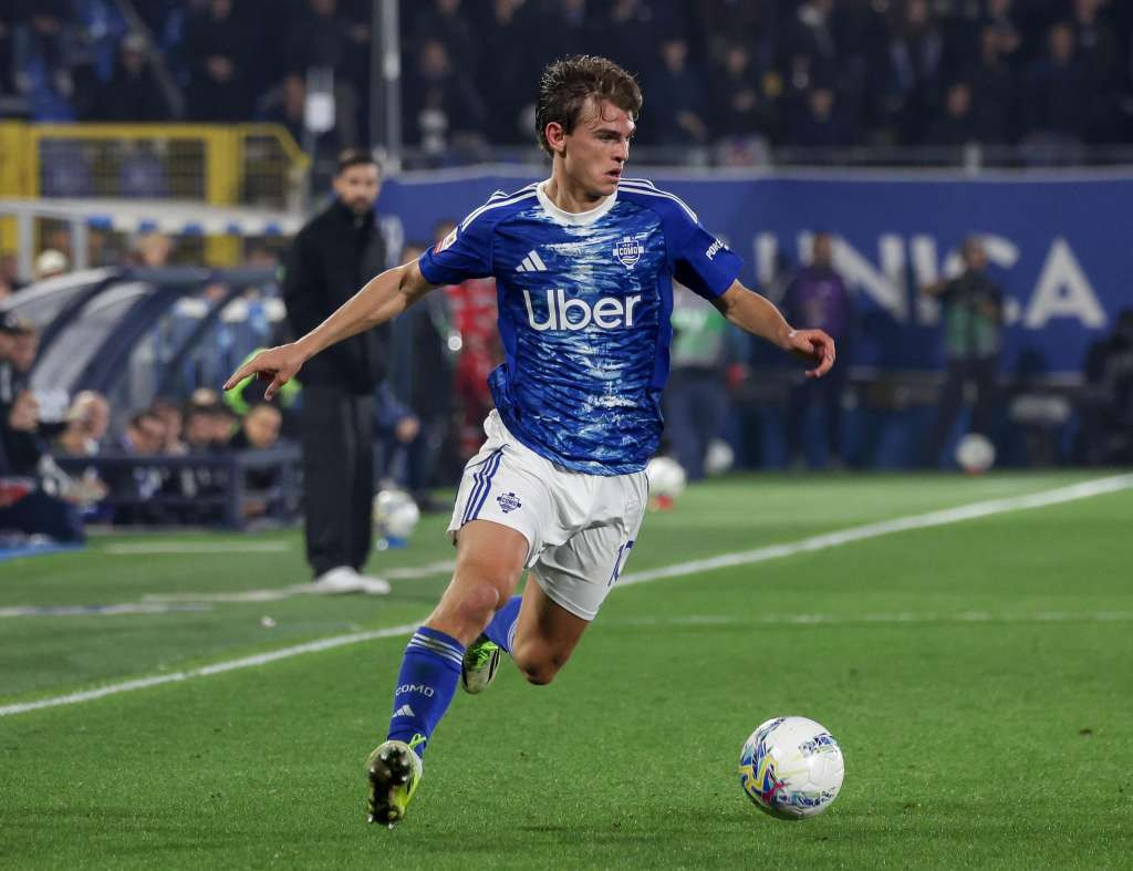Nico Paz ostaje u Comu