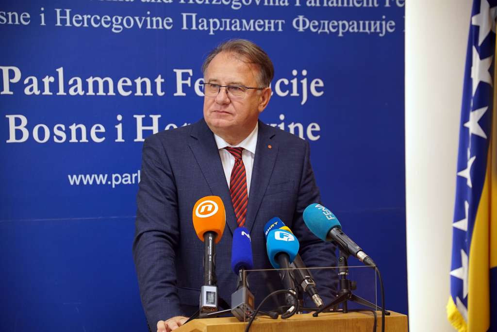 "Nastavljamo s razgovorima kako bismo državu približili EU"