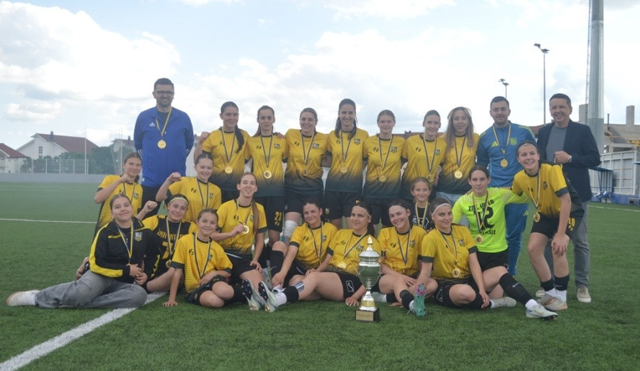 NK Inter prvak Prve ženske lige FBiH za takmičarsku sezonu 2025/2026.