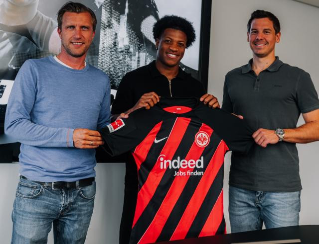 Eintracht doveo igrača iz Herthe