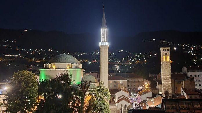 Večeras sa akšam namazom nastupa nova 1445. hidžretska godina