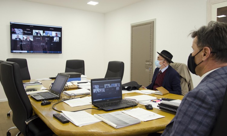 Novalić s kantonalnim premijerima: Epidemiološka situacija se stabilizira