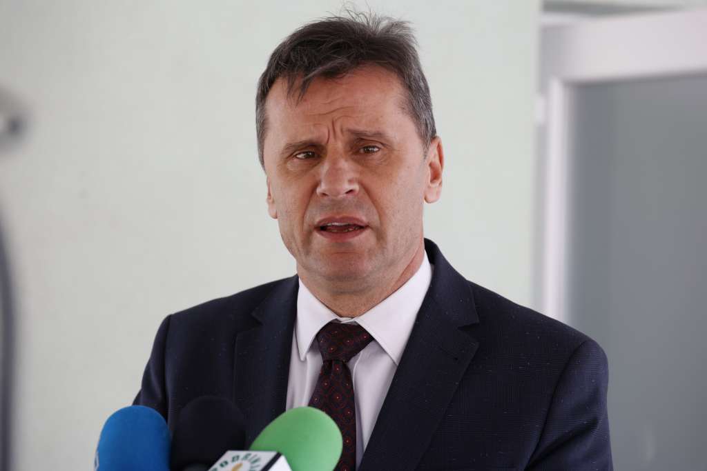 Novalić zamolio poslanike Predstavničkog doma da podrže aktiviranje blokova 4 i 5