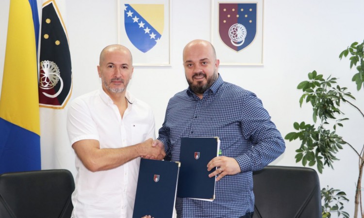 Počinje realizacija projekta za unapređenje uvjeta života slijepih i slabovidnih osoba