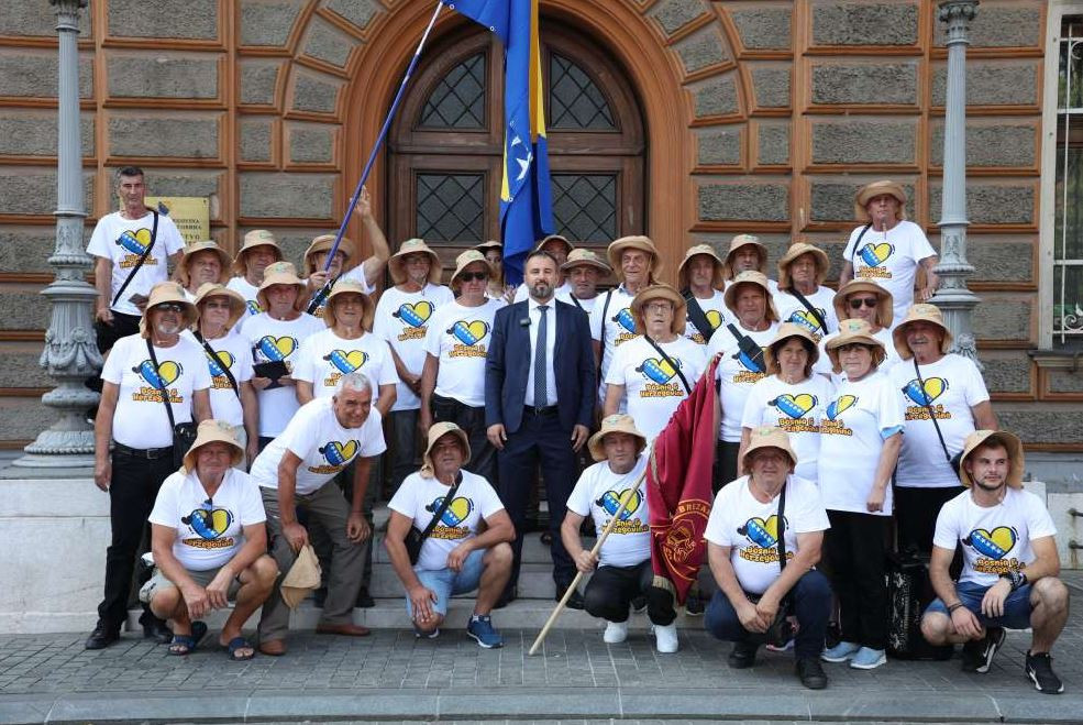 Omladinska radna brigada BiH otputovala u Novi Pazar na radnu akciju