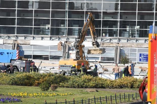 Produžen pritvor za 10 osumnjičenih za pad nadstrešnice u Novom Sadu