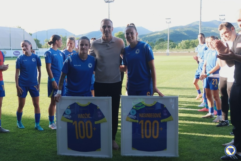 Priznanja za Melisu Hasanbegović i Aidu Hadžić