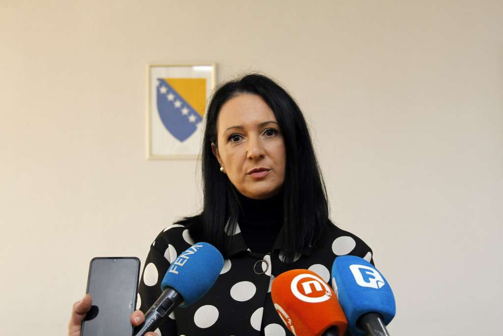 Aida Obuća ove srijede u Političkim minutama jutarnjeg programa FTV-a