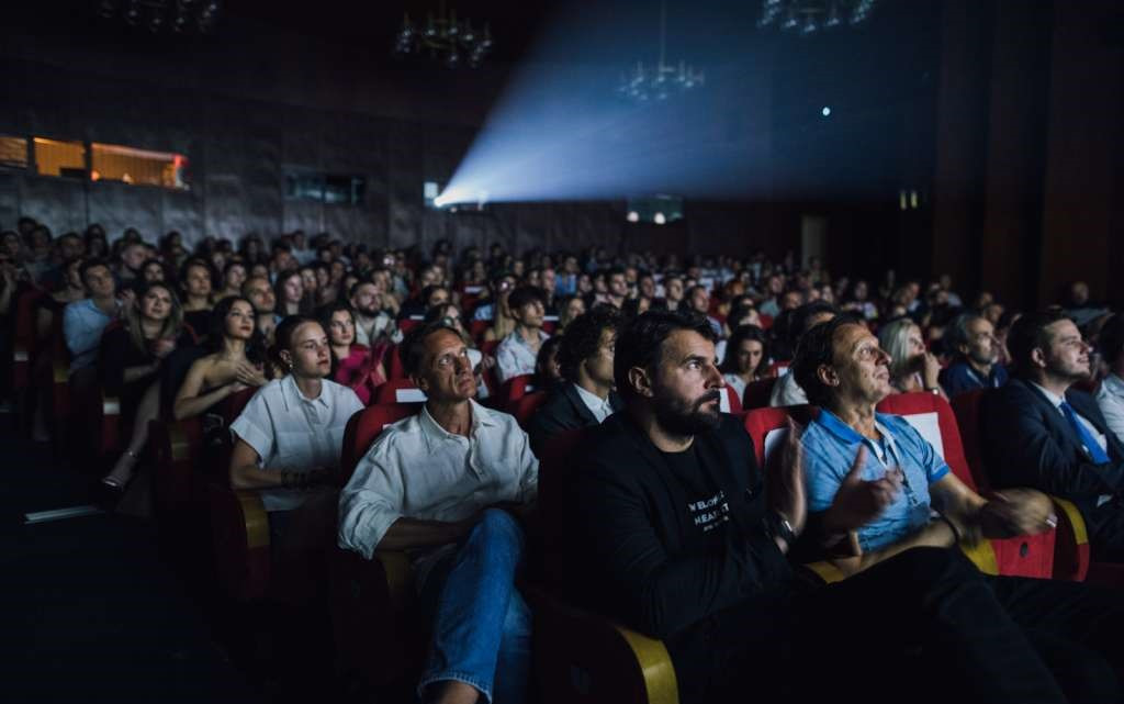 Filmovi u tri otvorena kina, razgovori s filmskim ekipama