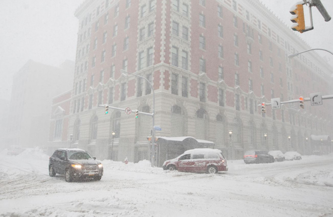 Snježna oluja zahvatila SAD