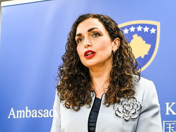 Osmani: Kosovo stoji uz Majke Srebrenice