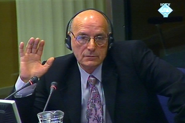 Osuđenik za genocid u Srebrenici Ostoja Stanišić poginuo u nesreći kod Kladnja