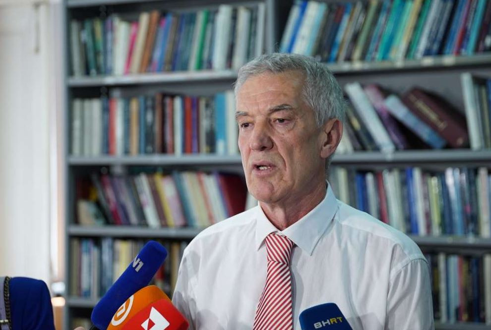 Ovčina: Isplatiti plate radnicima, ja ću učinit sve da ne dođe do zatvaranja NUBBiH