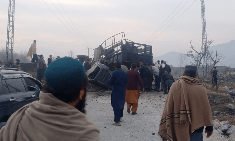 U eksploziji u Pakistanu poginulo pet policajaca, 27 ranjeno