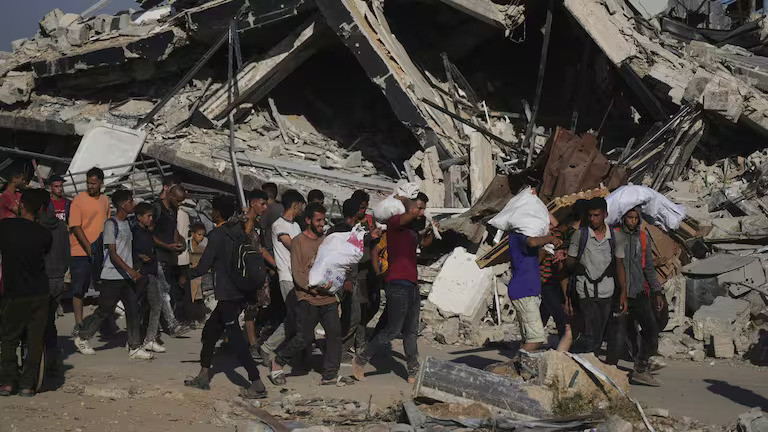 Među 25 ubijenih, 3 Palestinca stradala u redu za pomoć