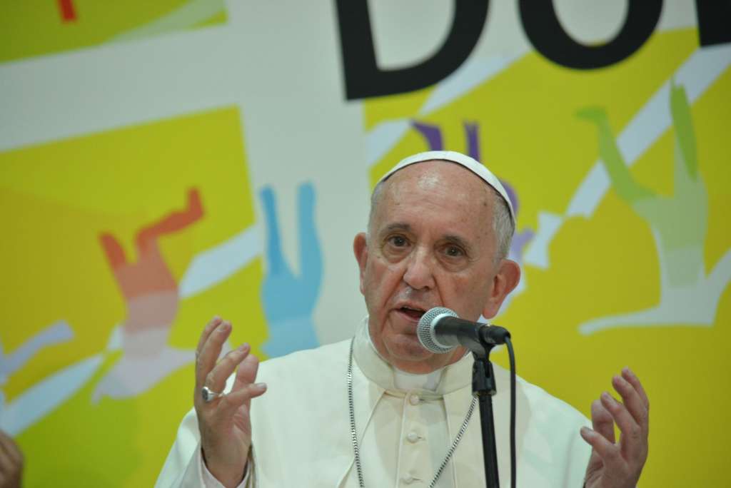 Ukrajina zatražila od Pape da razgovara s Putinom o otvaranju humanitarnih koridora