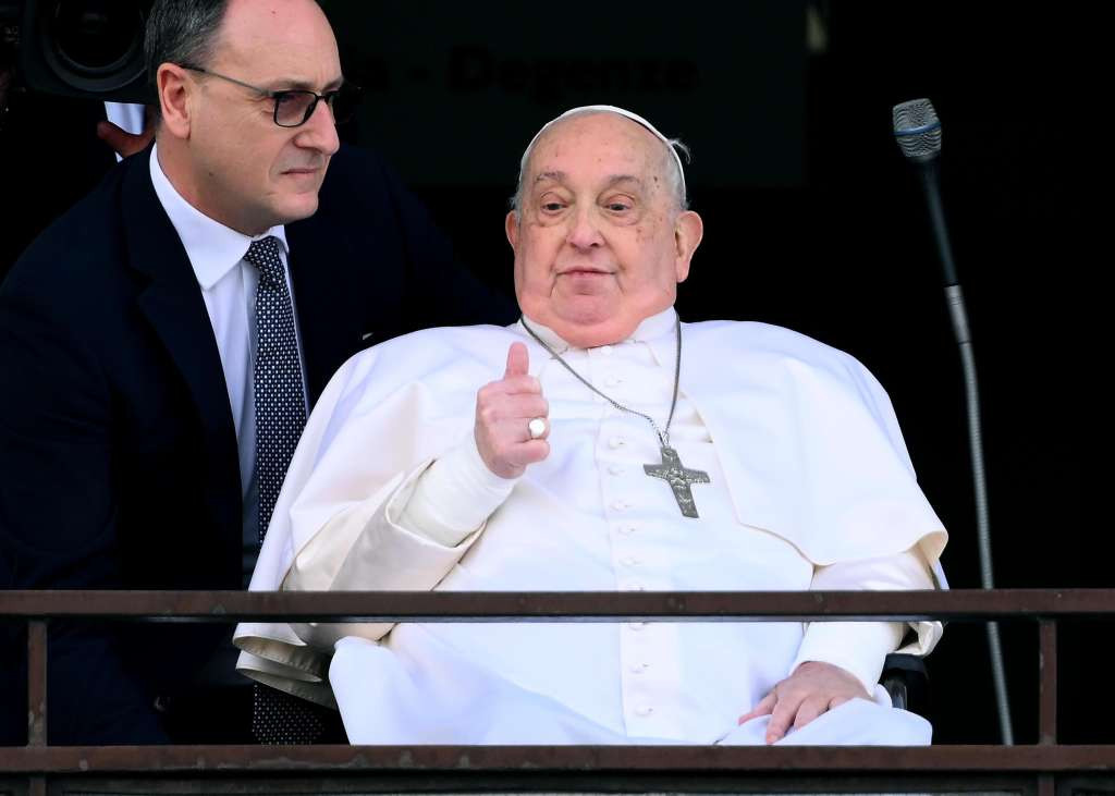 Papa Franjo iznenada posjetio rimski zatvor uoči Uskrsa
