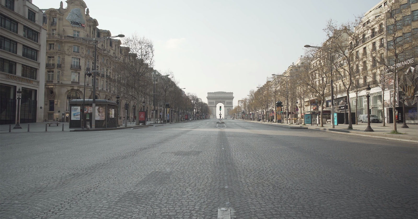 U Parizu za doček Nove 2021. nema okupljanja