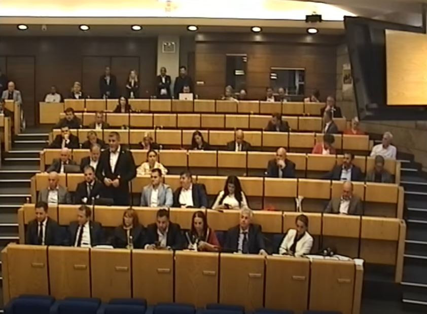 Opozicija smatra 'falsificiranim' izvještaj Radne grupe o izboru sudije Ustavnog suda BiH