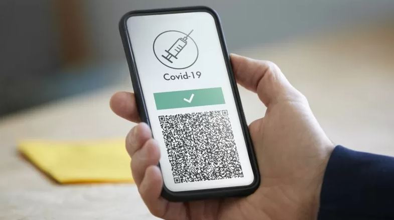 Ublažene mjere u Srbiji: Ukinute kovid propusnice i ograničenje broja prisutnih u zatvorenim prostorijama