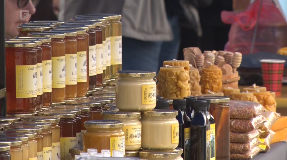 U Tuzli otvoreni Dani meda i ruralnog stvaralaštva: Slavlje prirode, rada i tradicije