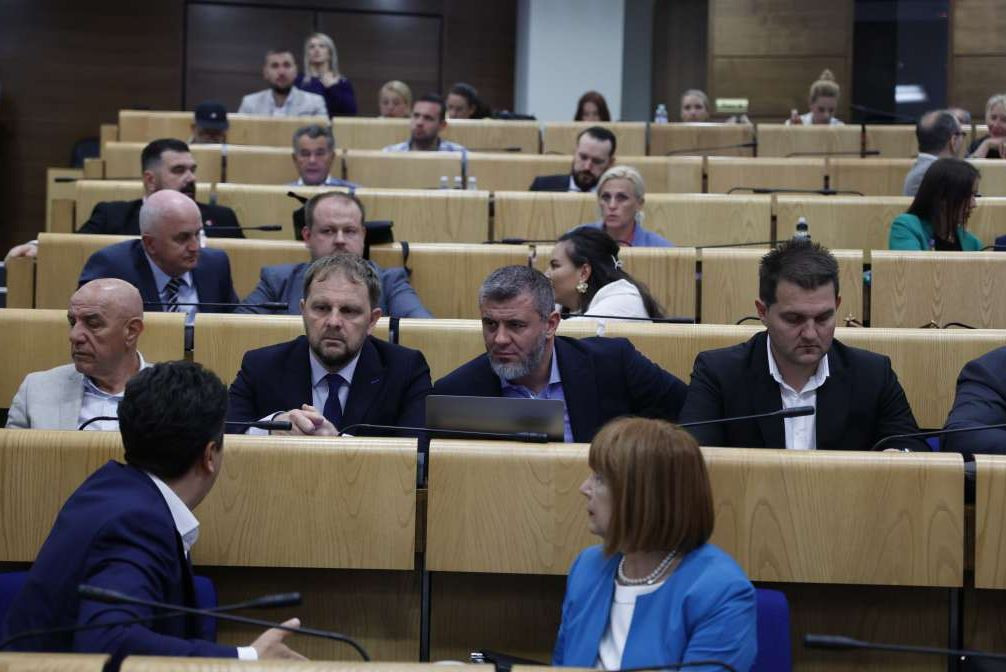 Predstavnički dom PFBiH razmatrao izmjene Zakona o materijalnoj podršci porodicama s djecom