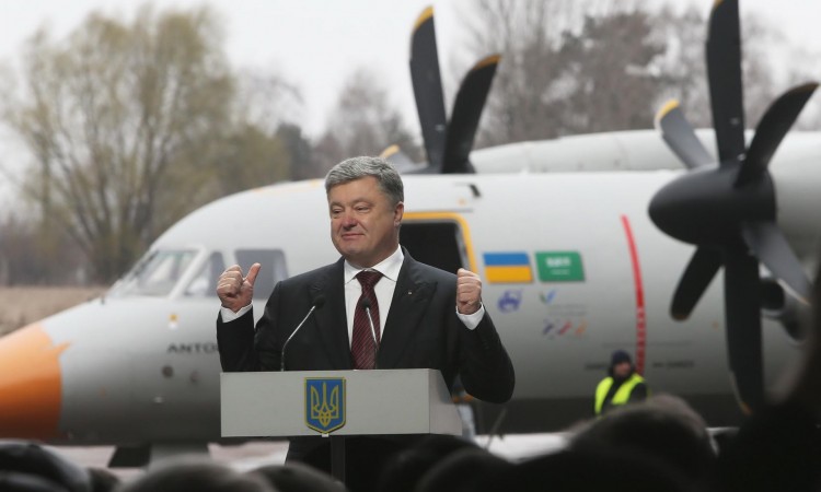 Ukrajinski sud 'zamrznuo' imovinu bivšeg predsjednika Porošenka